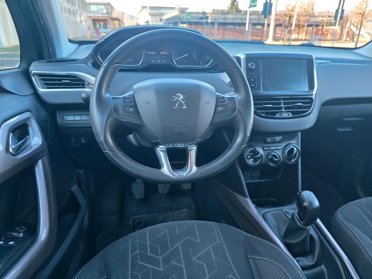 Peugeot 2008 PureTech 82 Allure