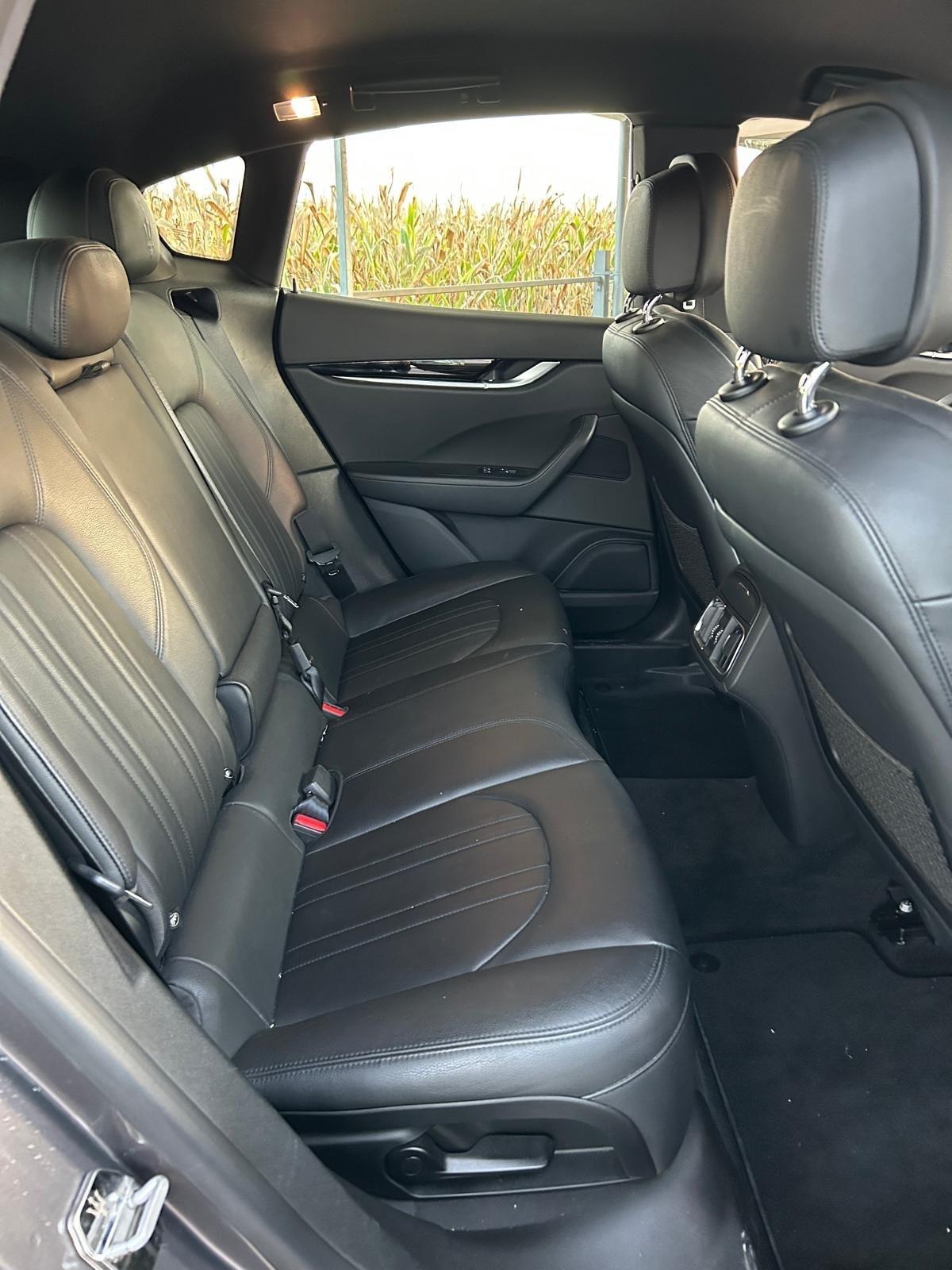 Maserati Levante motore nuovo