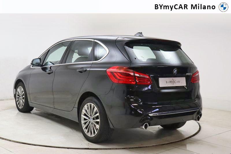 BMW Serie 2 Active Tourer 220 d Luxury Steptronic