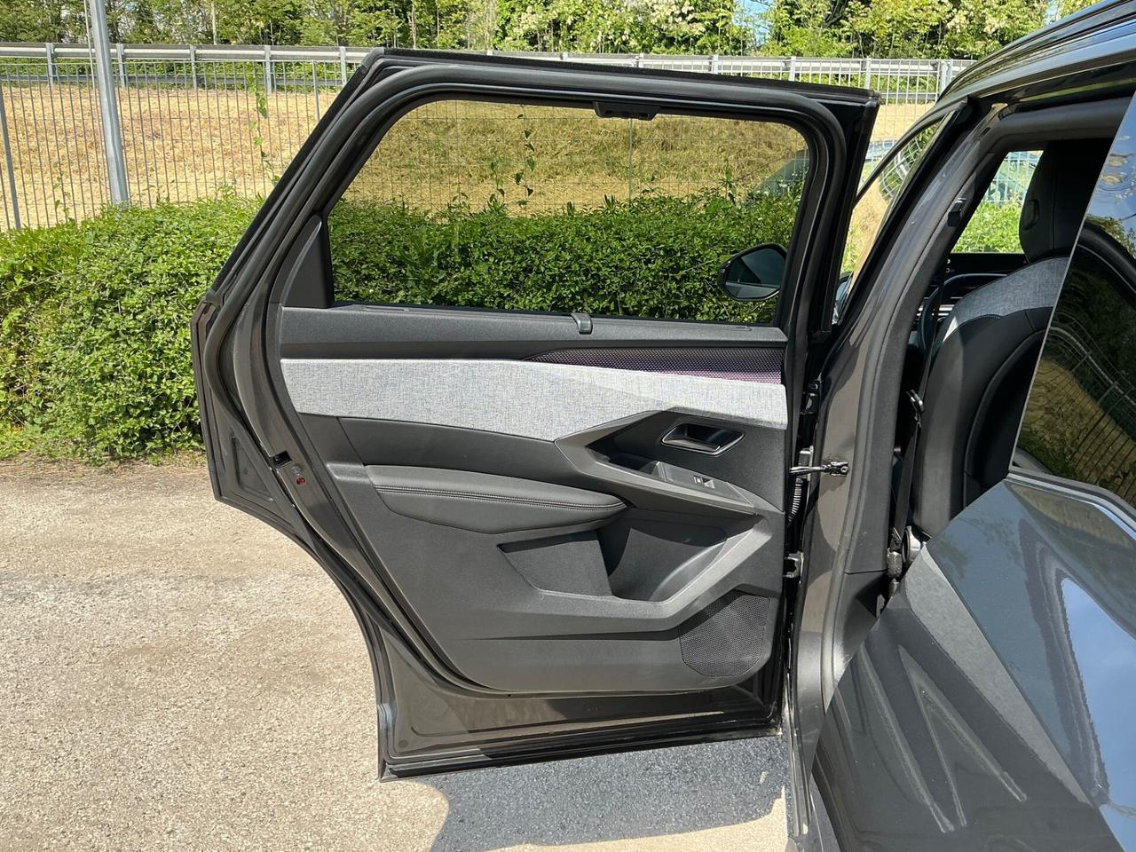 Peugeot 5008 1.2 Hybrid GT 145cv 7 Posti Automatico e-dcs6