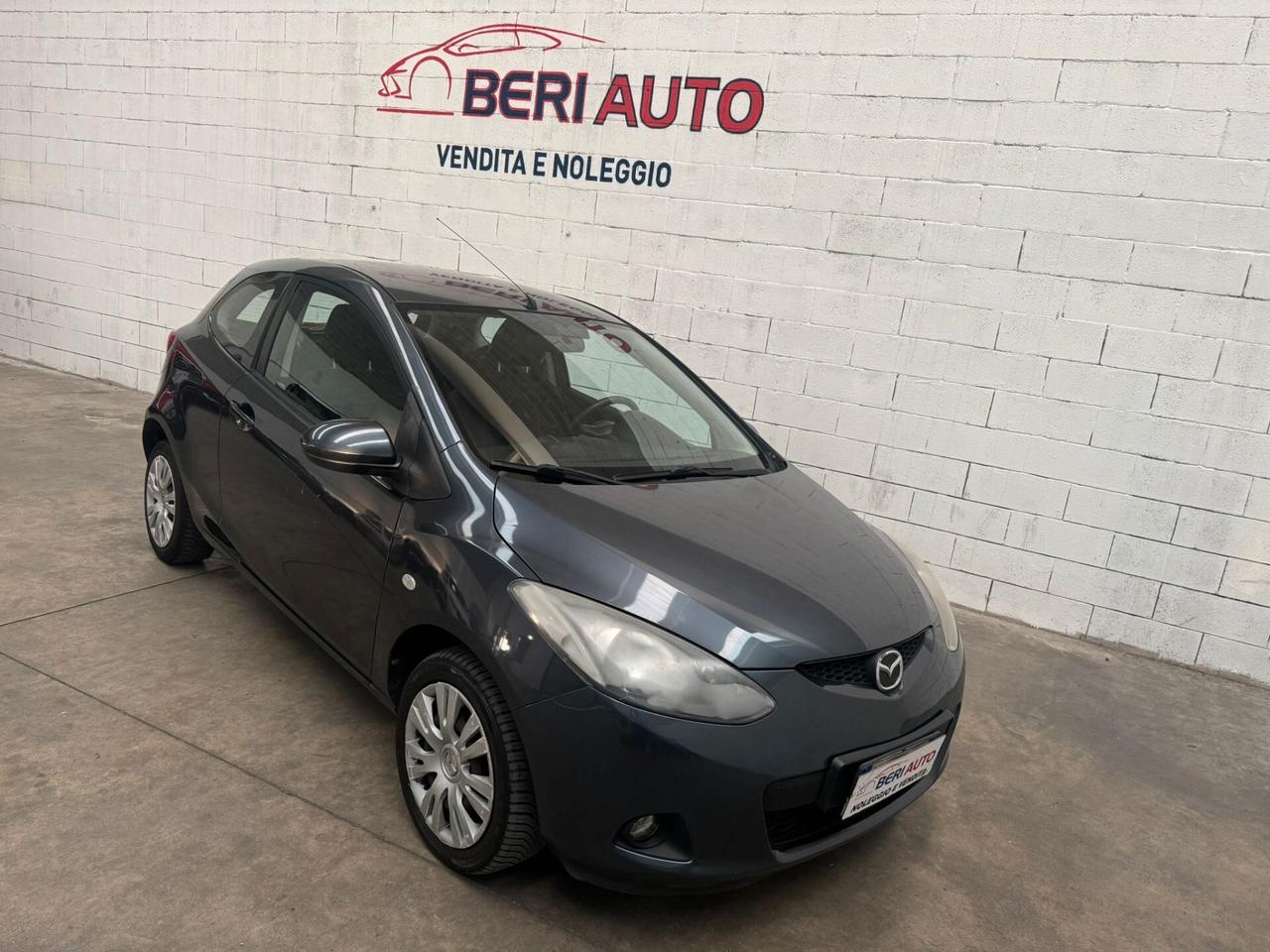 Mazda 2 benzina adatta neopatentati