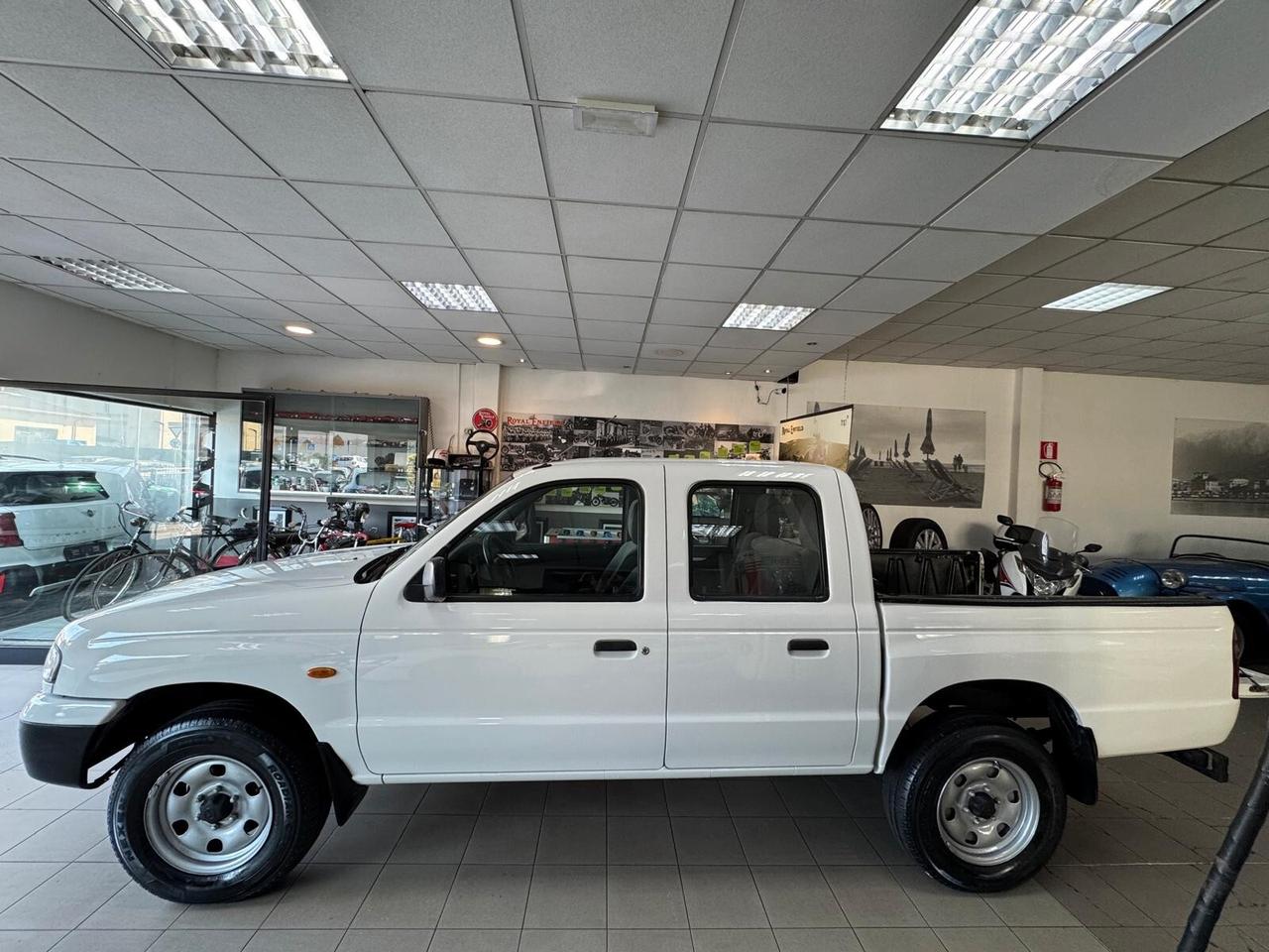 Mazda B 2500 BT 50 PICK-UP 5 POSTI PERFETTO SUBITO DISPONIBILE