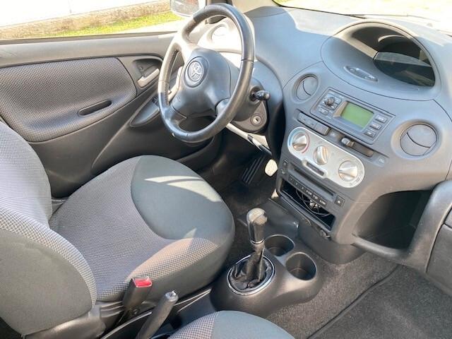 Toyota Yaris 1.4 tdi D-4D cat 5 porte