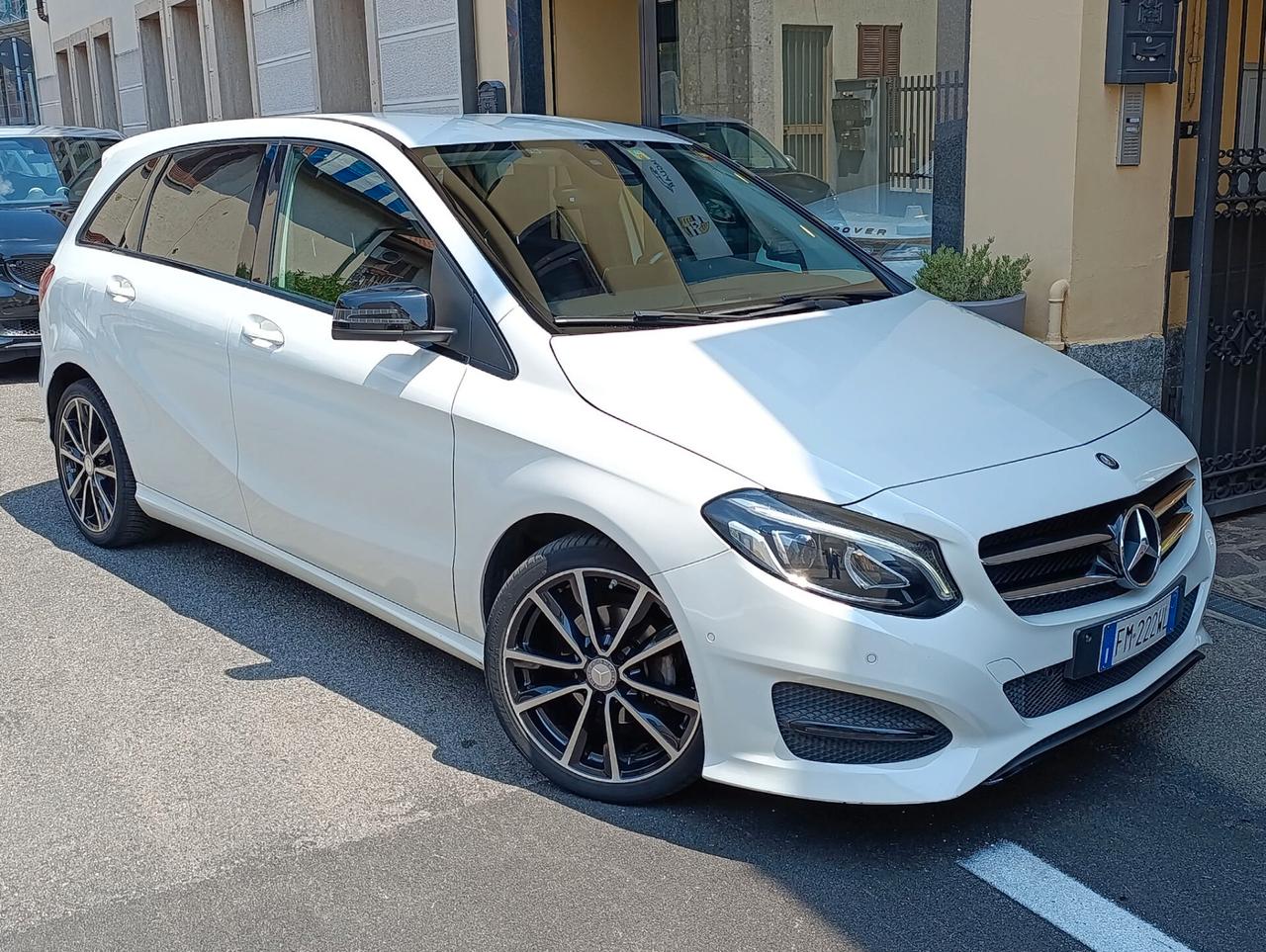 Mercedes-benz B180 d Euro 6 Sport Pack Night restyling Navi/Led/Full