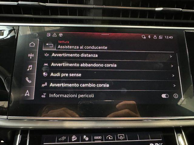 AUDI Q8 55 TFSI e Plug-in quattro S line -22" - B&O - FULL