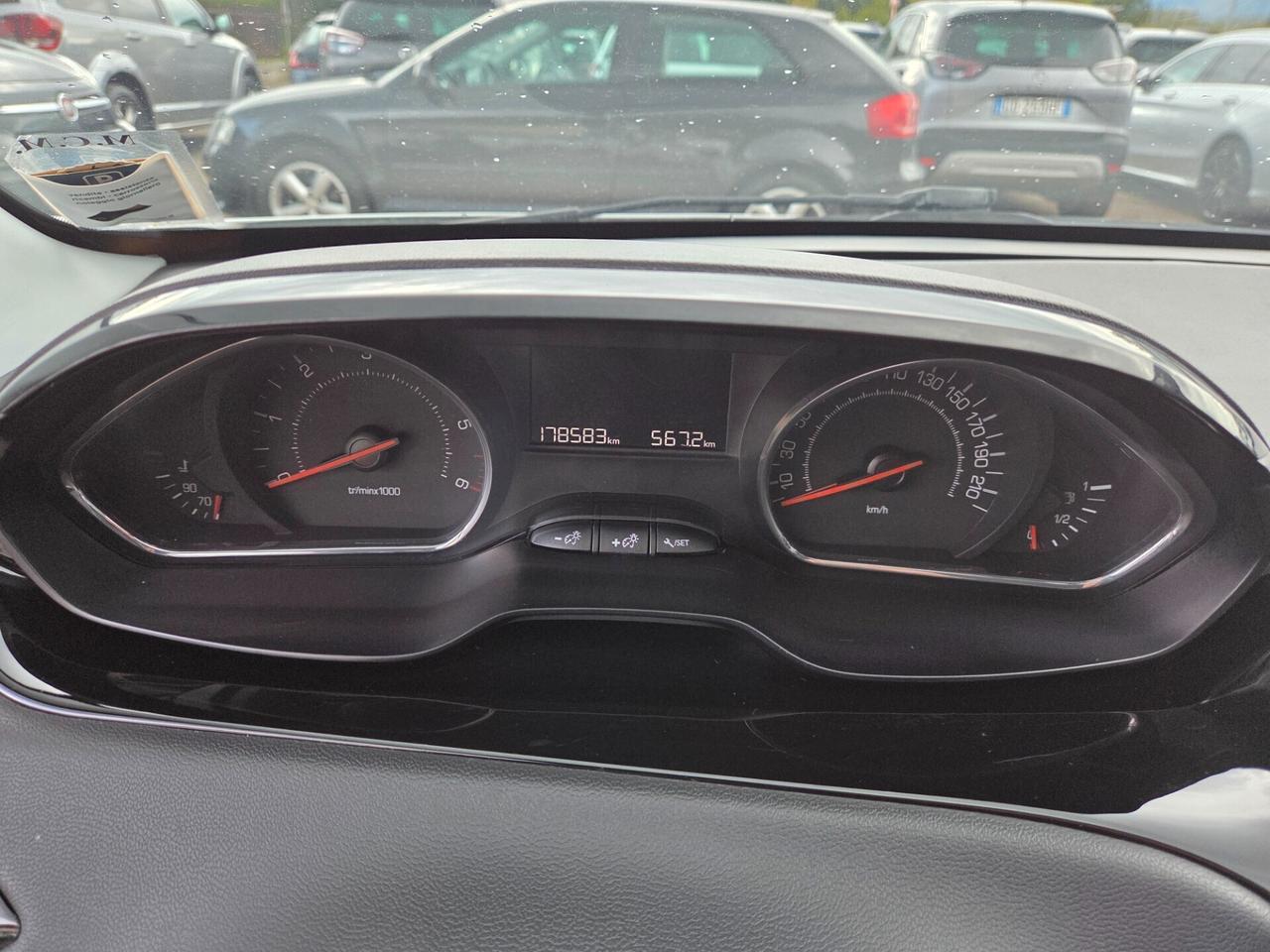 Peugeot 208 1.4 HDi 5 porte Allure