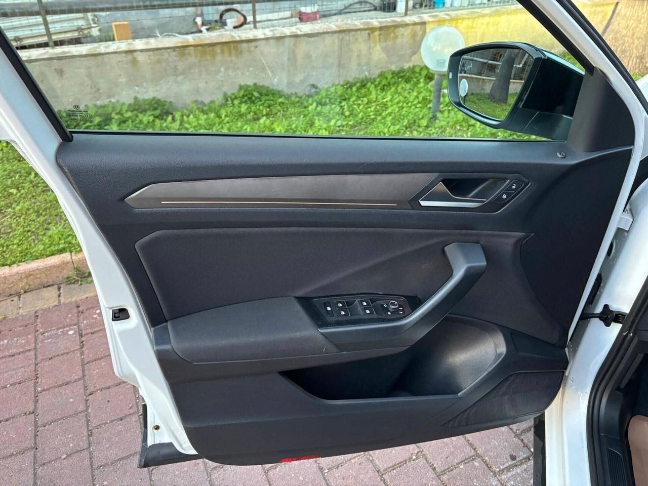 Volkswagen T-Roc 1.6 TDI BlueMotion Technology/**