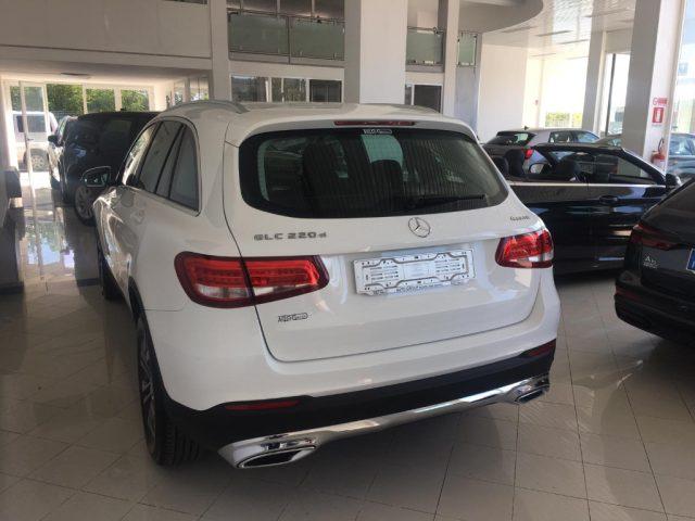 MERCEDES-BENZ GLC 220 d 4Matic Business
