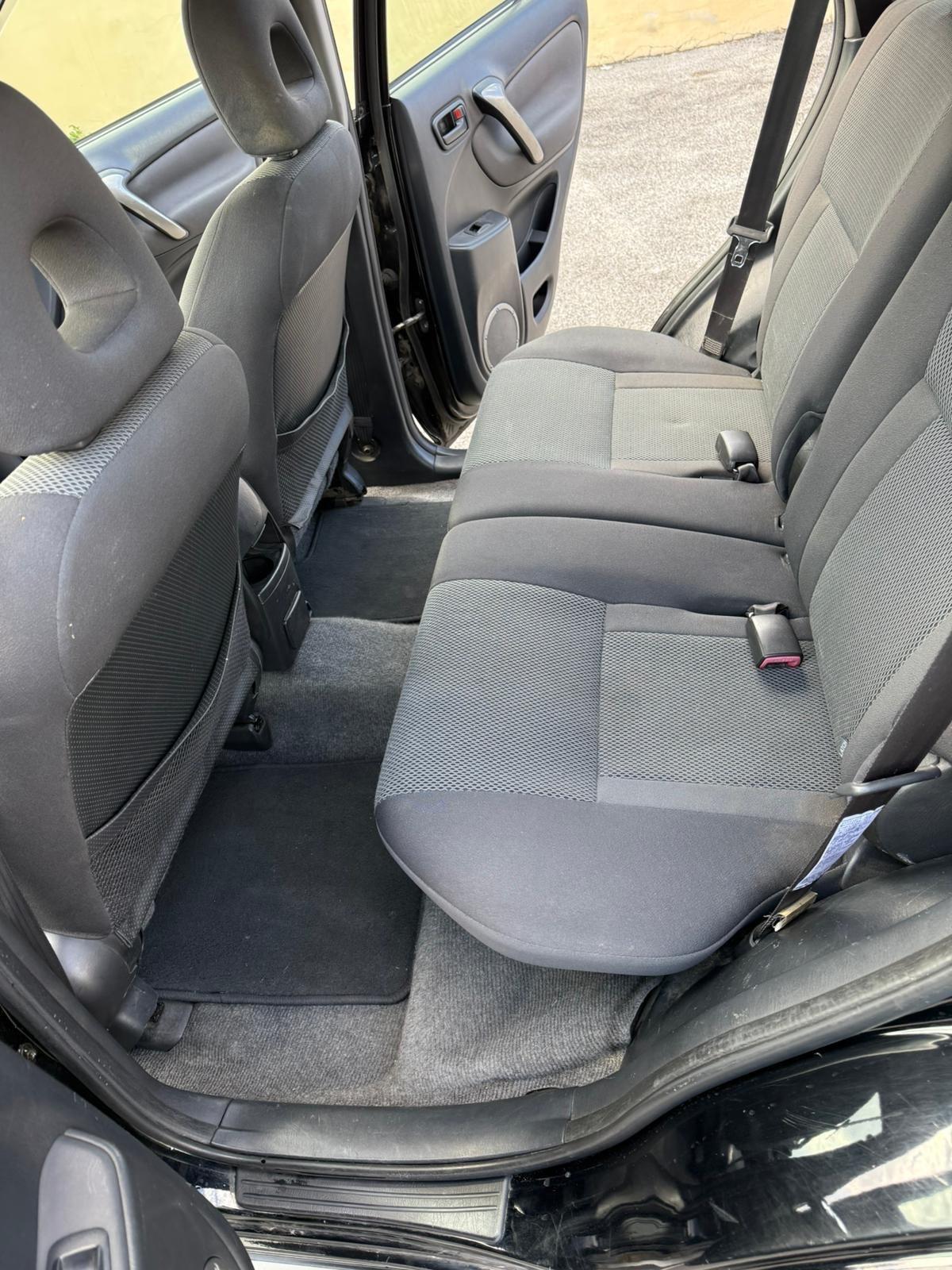 Toyota RAV 4 RAV4 2.0 Tdi D-4D cat 5 porte