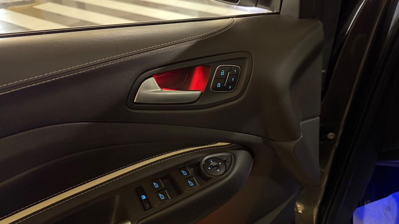 Ford Kuga 2.0 TDCI 180 CV S&S 4WD Powershift Vignale