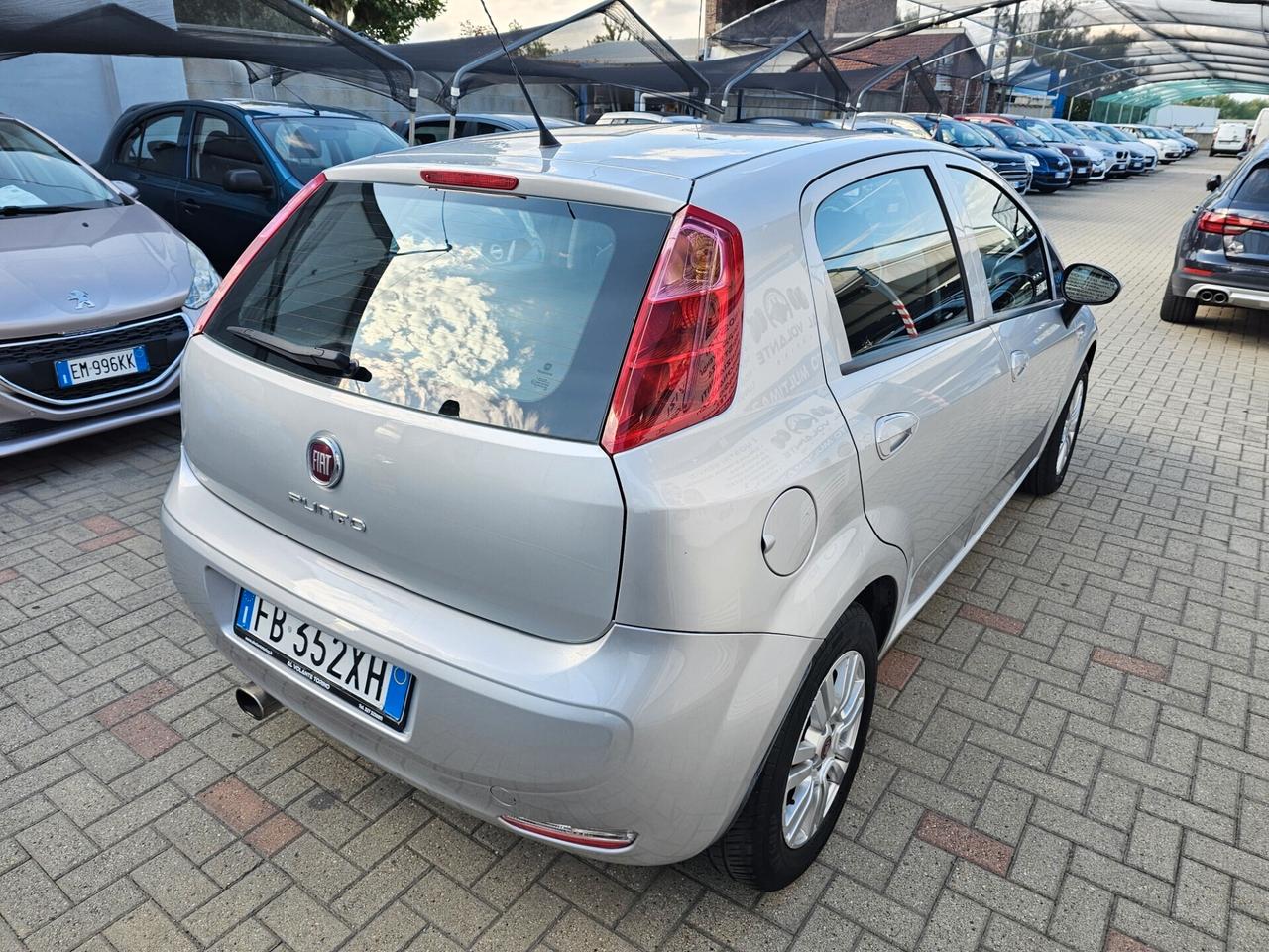 Fiat Punto 1.2 8V 5 porte Lounge - Neopatentati