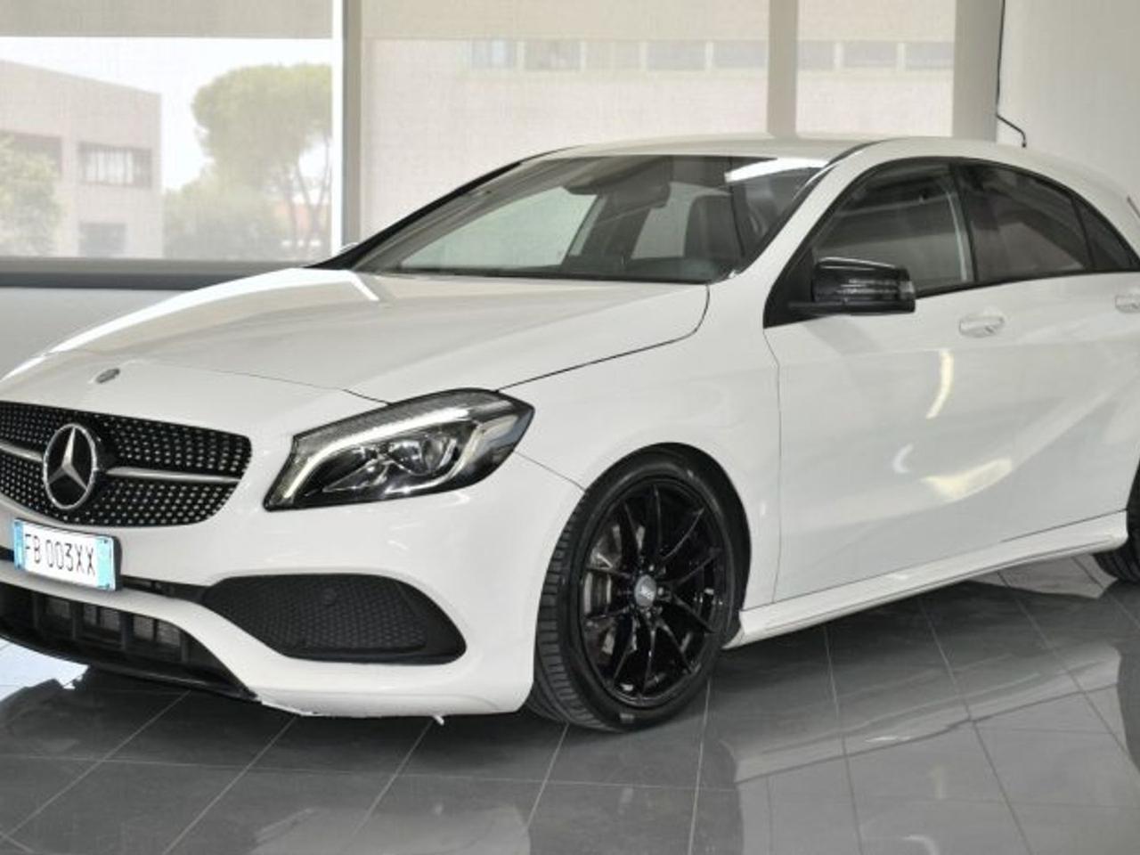 Mercedes-Benz A 200 Premium A 200 D