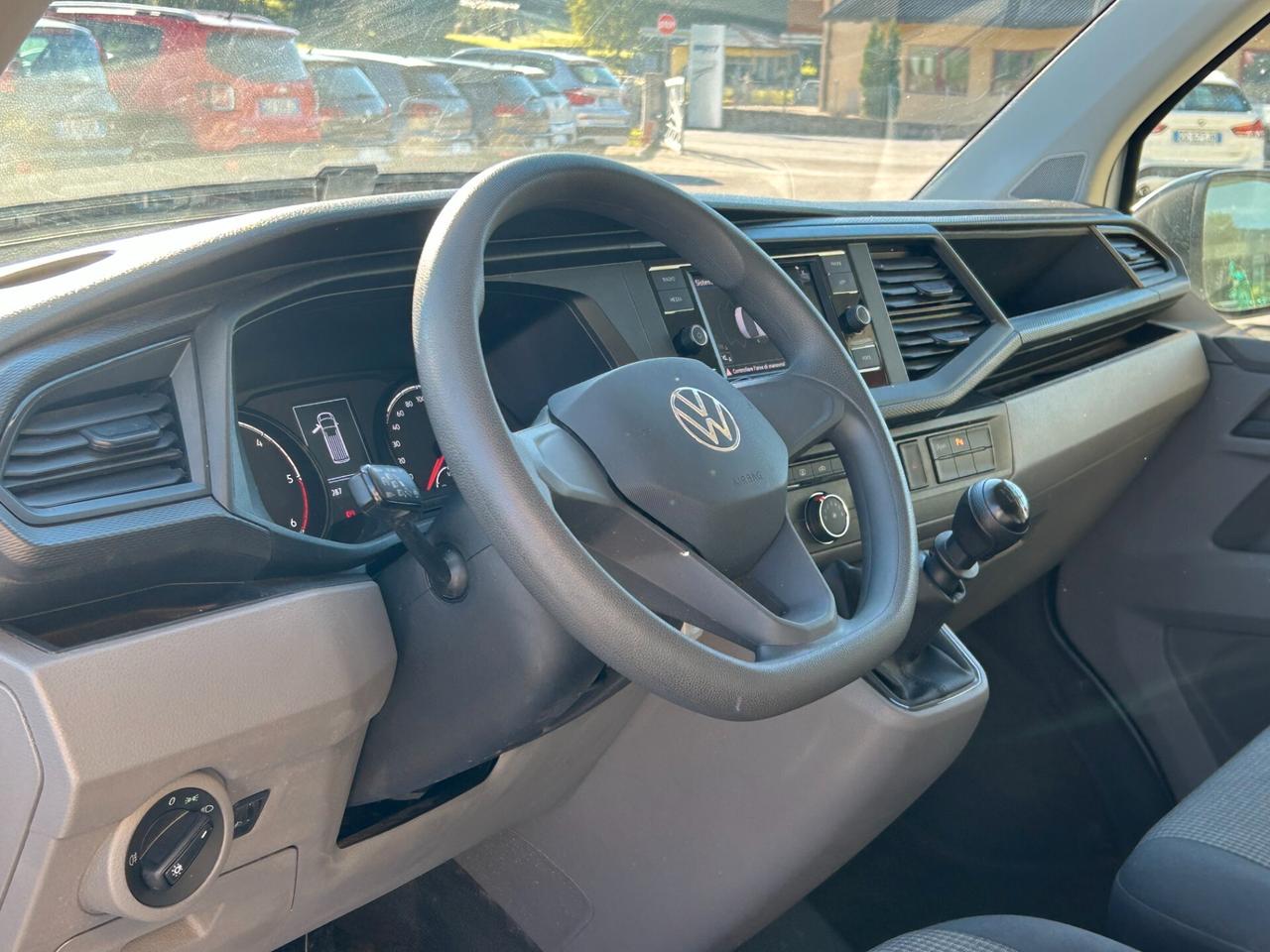 Volkswagen Transporter T6.1 2.0 TDI 110CV 9 POSTI