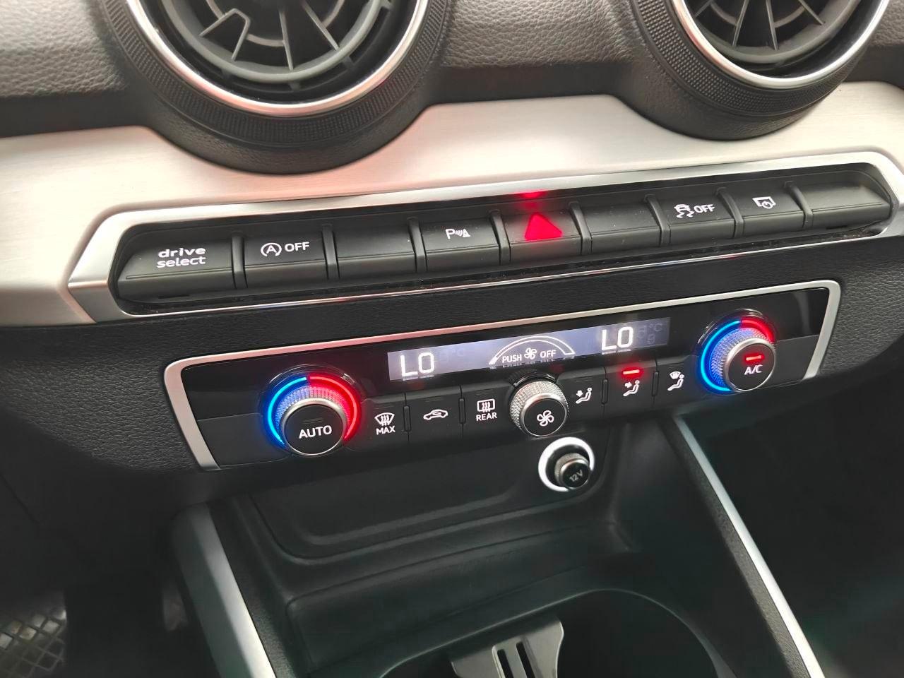 AUDI Q2 Q2 30 TDI S tronic Admired