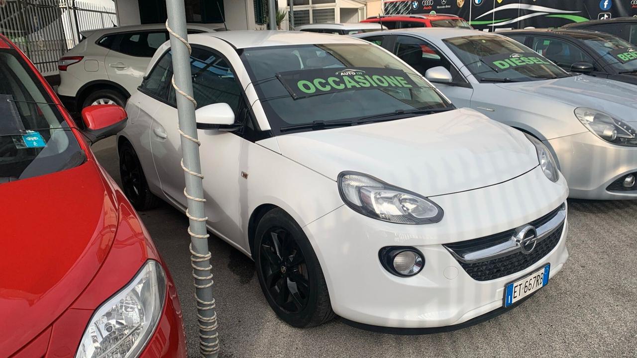 Opel Adam 1.2 70 CV White/Black Link
