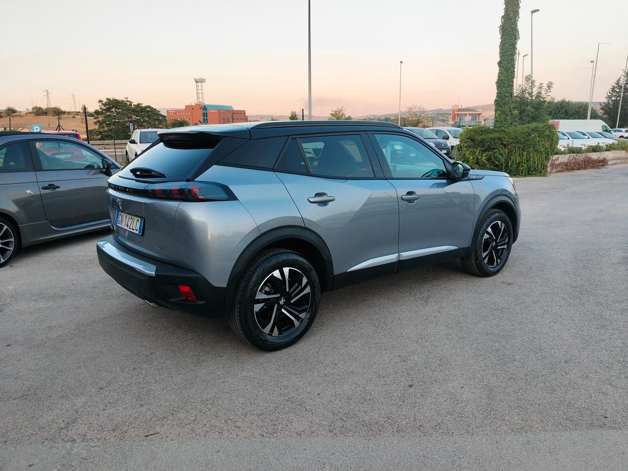 Peugeot 2008 BlueHDi 130 S&S EAT8 GT Pack