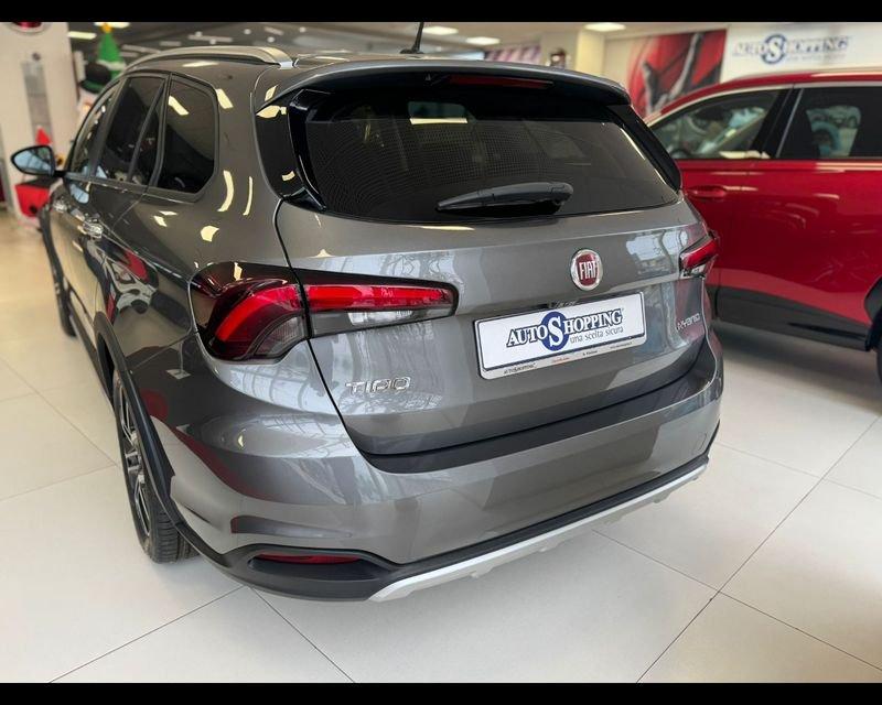 FIAT Tipo 5 P. 1.5 Hybrid DCT SW Cross