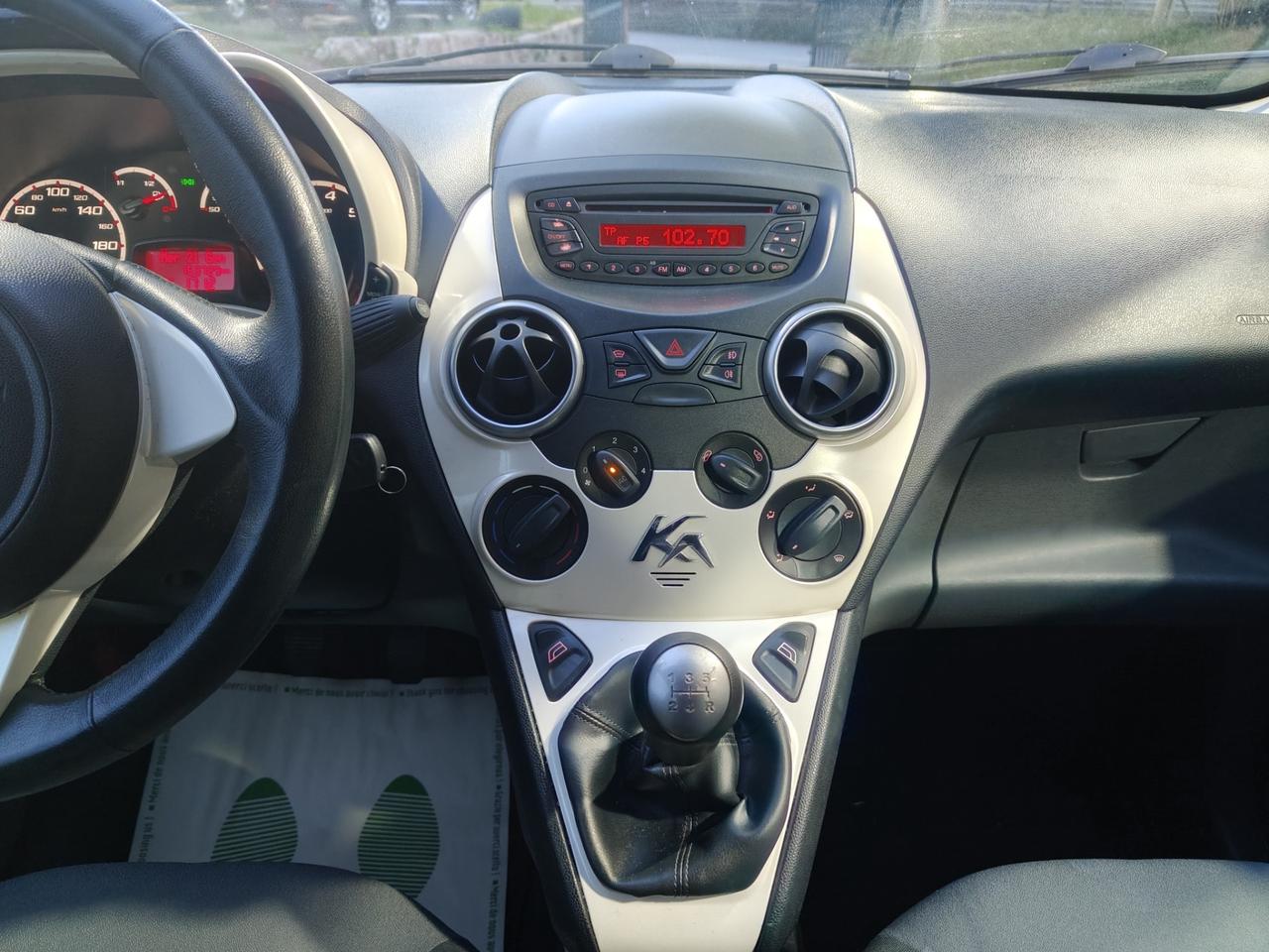 Ford Ka 1.2 8V 69CV Titanium