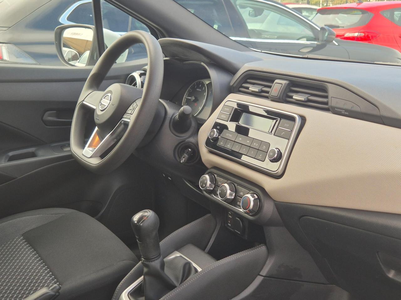 Nissan Micra 1.0L 2017 -"43.000KM"