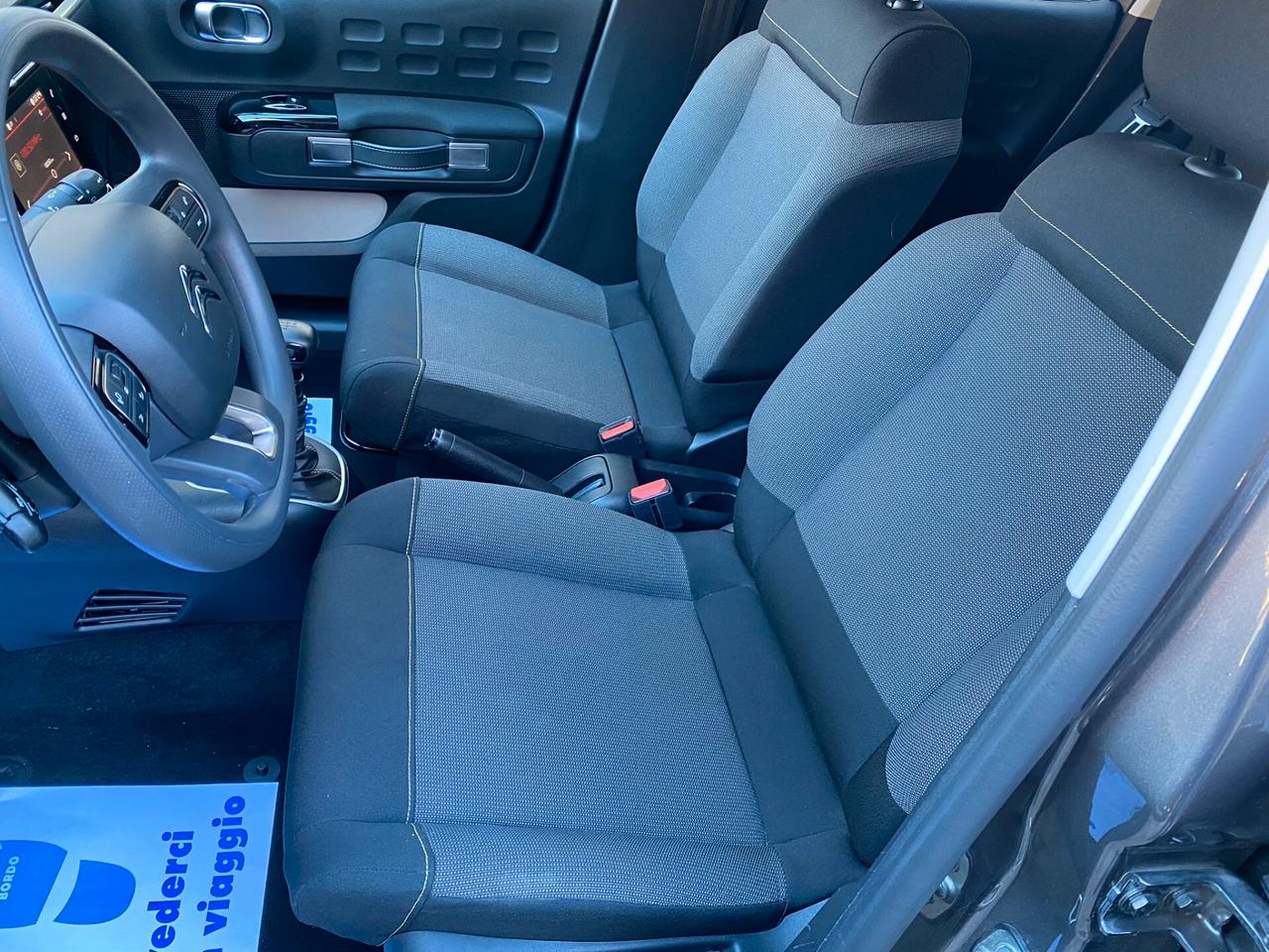 Citroen C3 PureTech 110 S&S Shine Pack Bi-Color 2023 6m