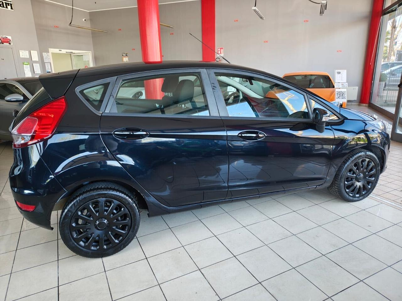 Ford Fiesta 1.4 5 porte GPL FINANZIABILE