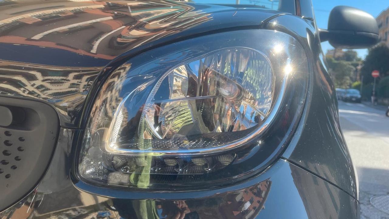 Smart ForTwo 70 1.0 twinamic cabrio Passion