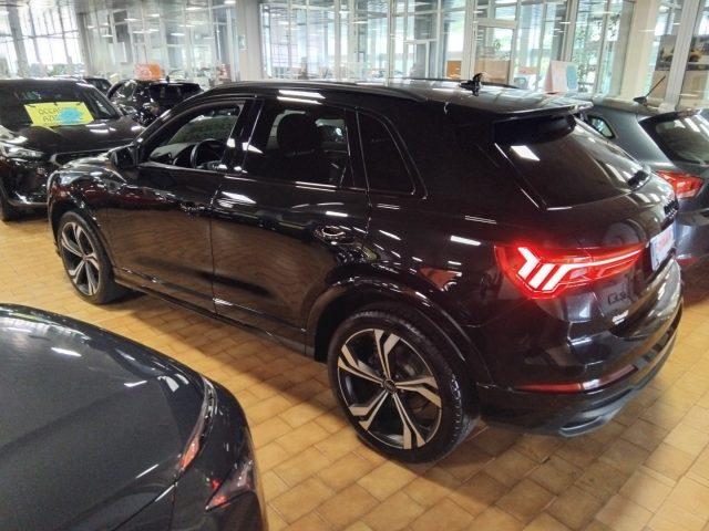 AUDI Q3 35 TDI S tr.Identity Black 20" FULL