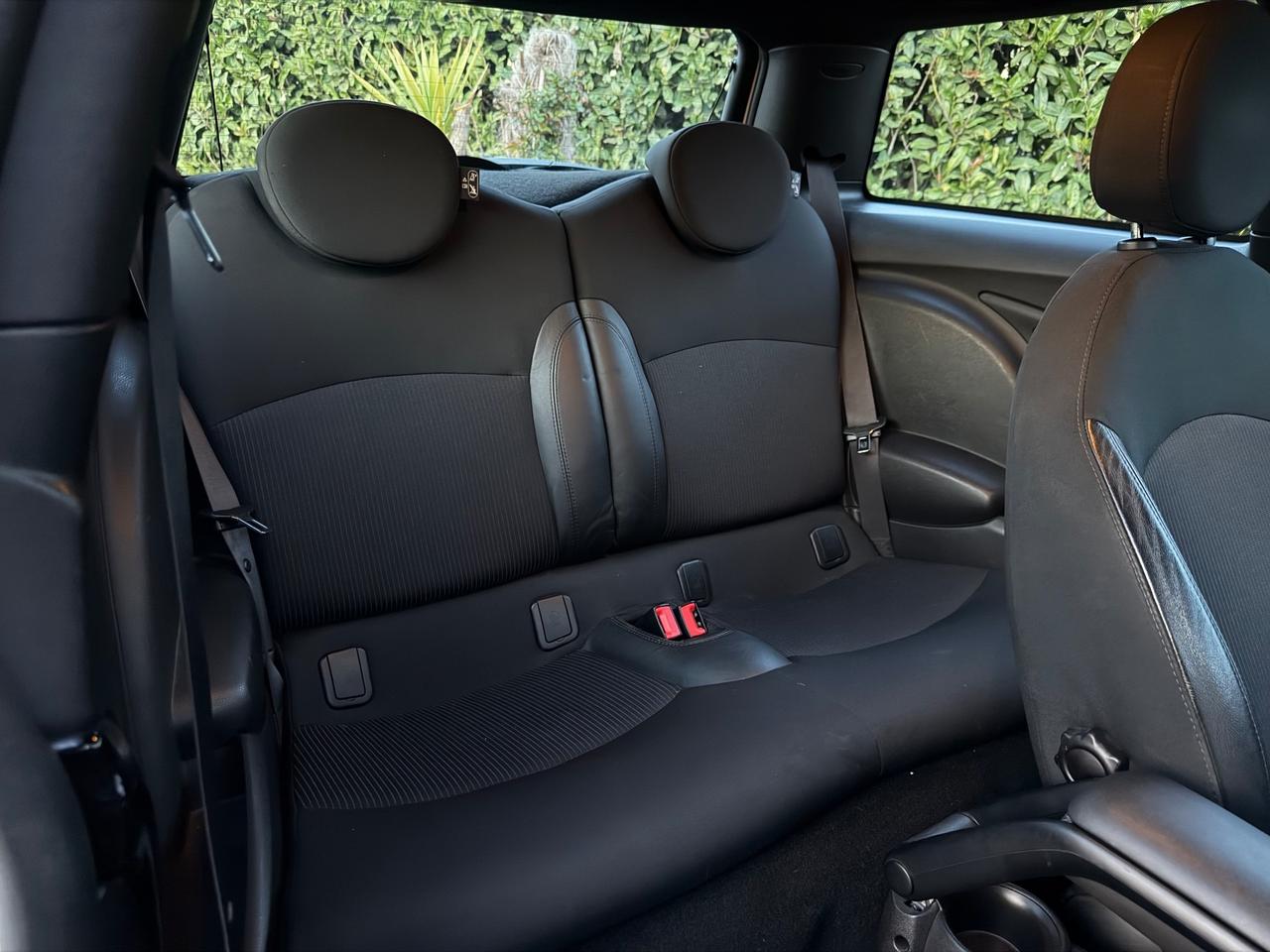 Mini 2.0 16V Cooper D Automatica 82KW EURO5B