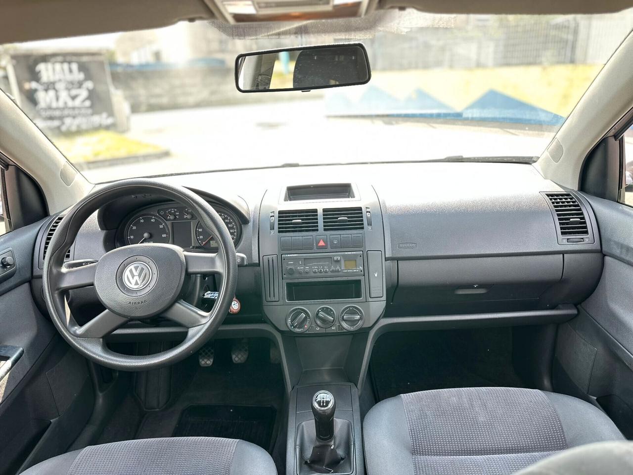 Volkswagen Polo 1.2 5p. Trendline