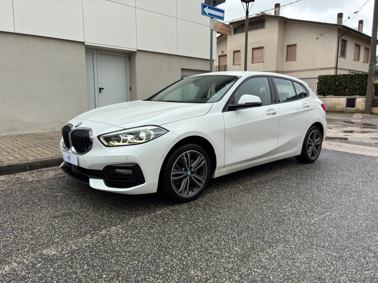 Bmw 116 116d 5p. Sport