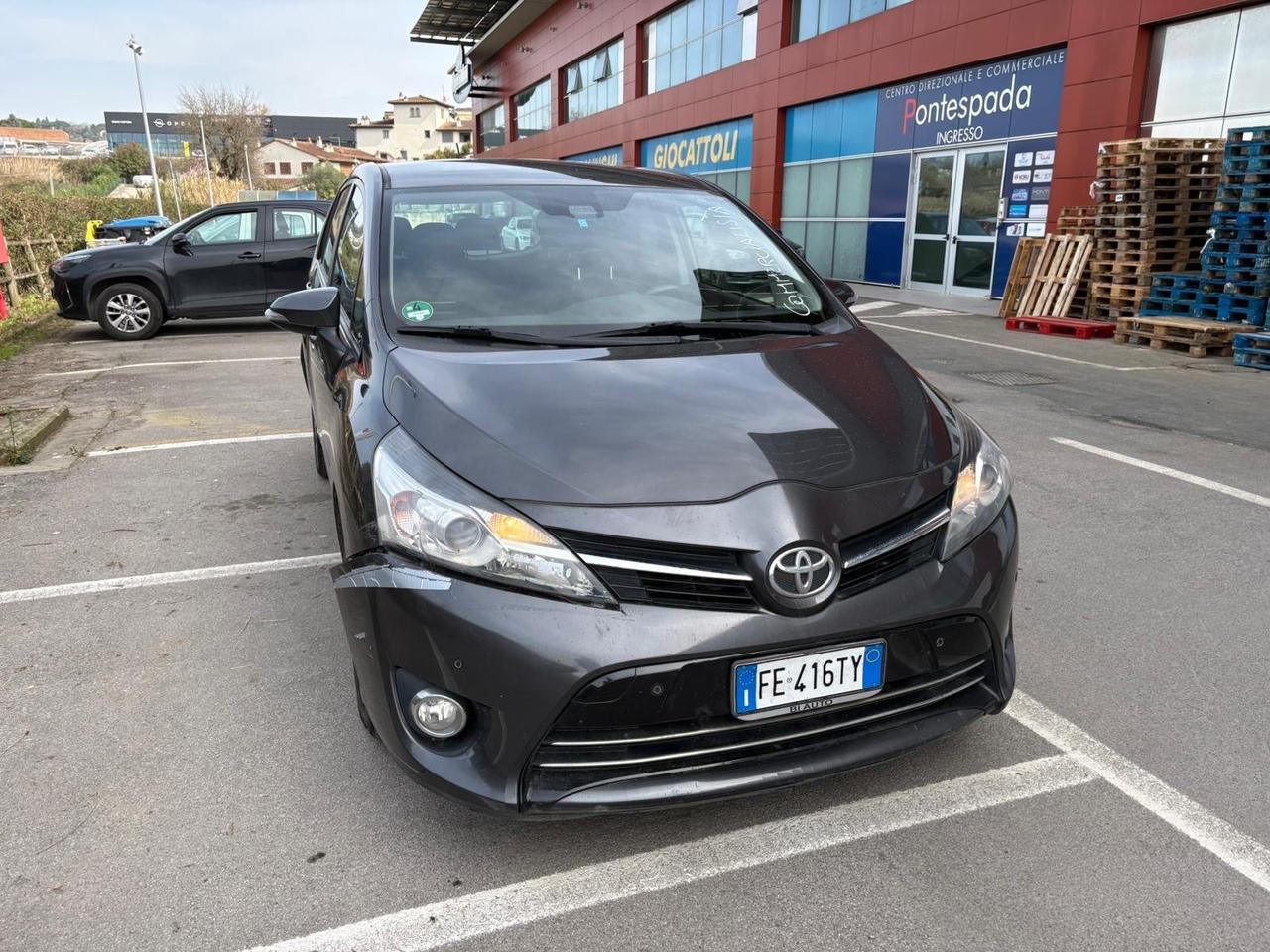 Toyota Verso 1.6 D-4D Style 2016 1.6 Diesel 286.000 KM