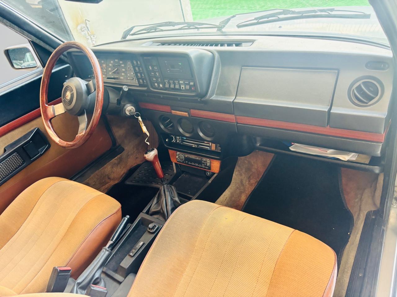 Alfa Romeo Alfetta 2.0