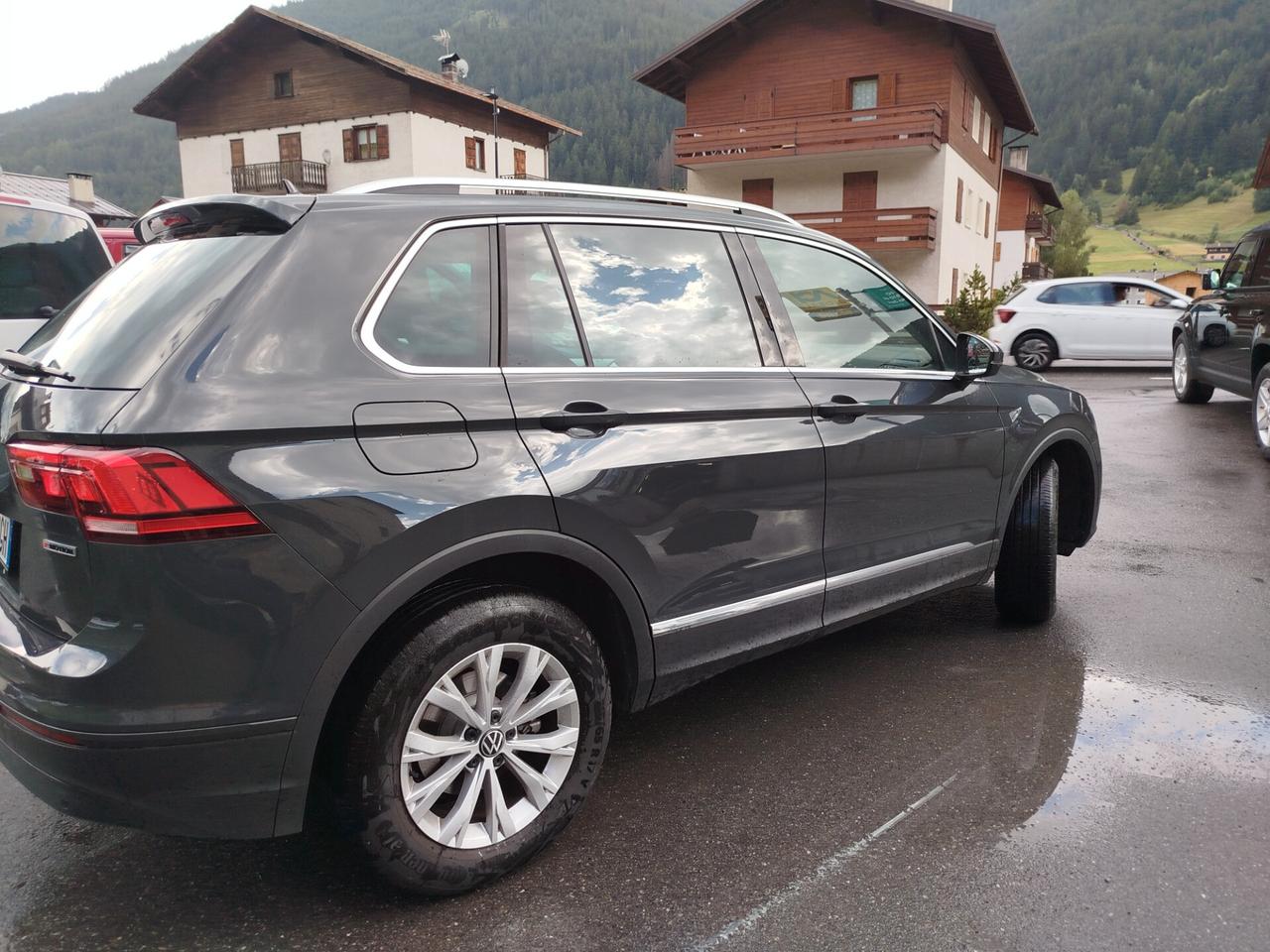 Volkswagen Tiguan 2.0 TDI SCR 4MOTION Business BlueMotion Technology