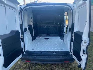 Fiat Doblo 1.3 MTJ 95 CV Cargo SX