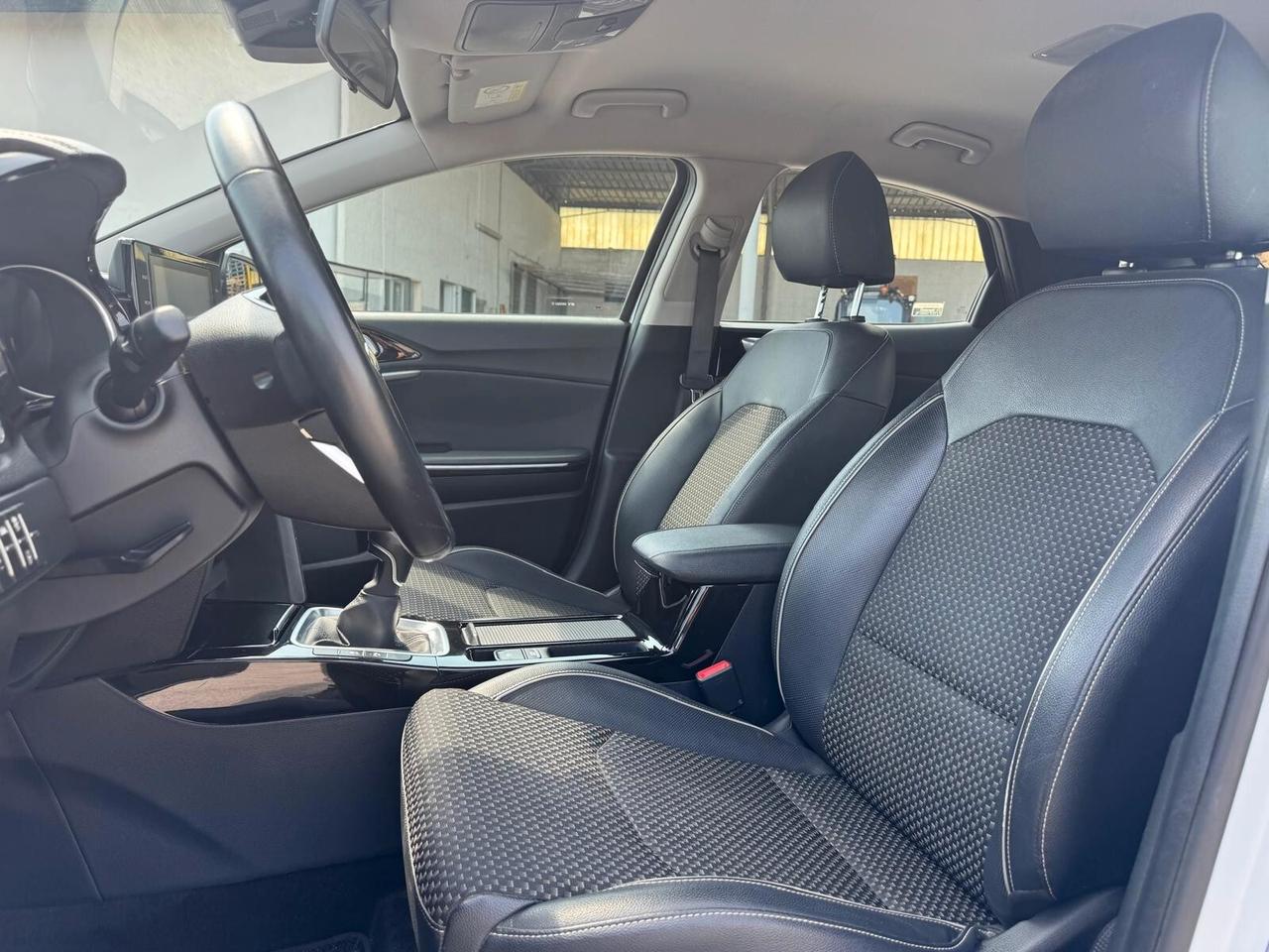 Kia Ceed 1.0 T-GDi 120 CV 5p. URBAN