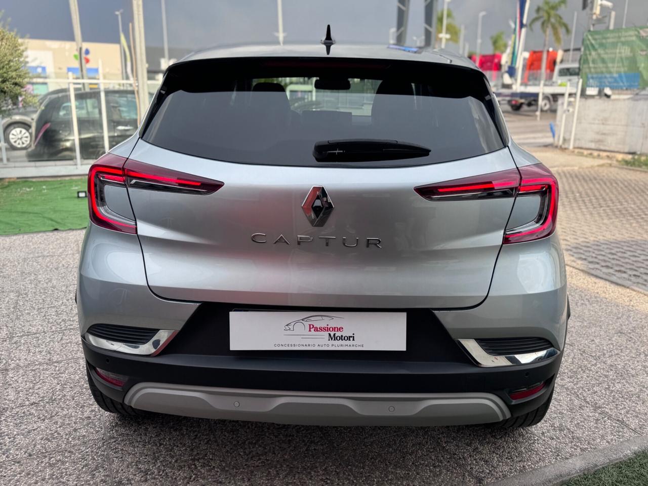 Renault Captur TCe 100 CV GPL Techno IPER FULL