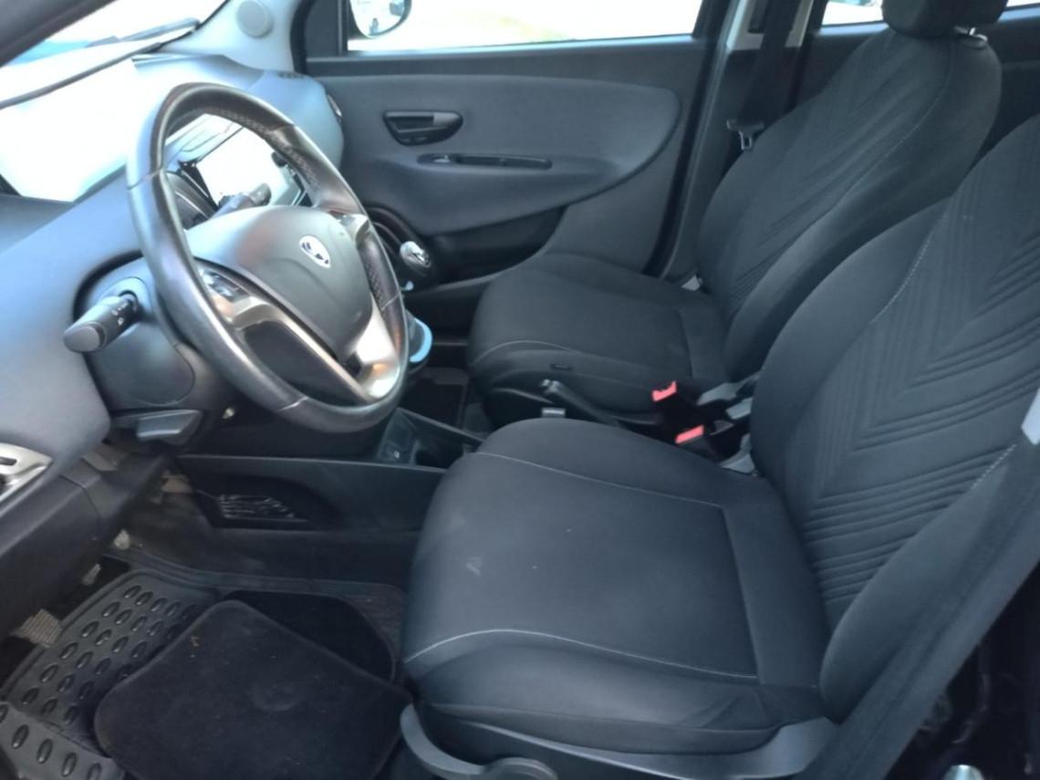 LANCIA Ypsilon 1 0 firefly hybrid Gold ses 70cv new