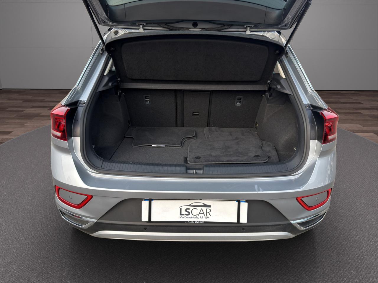 Volkswagen T-Roc 1.0 tsi STYLE 110cv - Unipro - Promo Finanziamento - Garanzia - Virtual Cockpit - Navi Pro - Retrocamera - IQ Light
