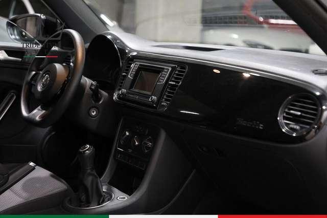 Volkswagen Maggiolino Cabrio 1.2 tsi Design 105cv