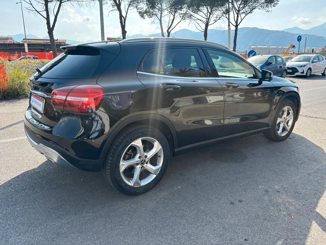 Mercedes-benz GLA 200d Sport