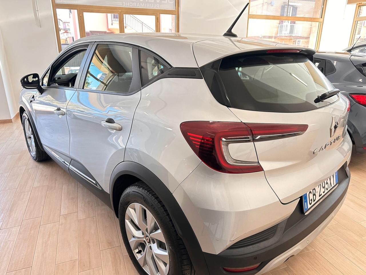 Renault Captur TCe 12V 100 CV GPL Zen