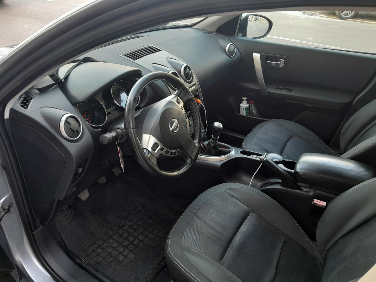 Nissan Qashqai 1.5 dCi DPF Tekna