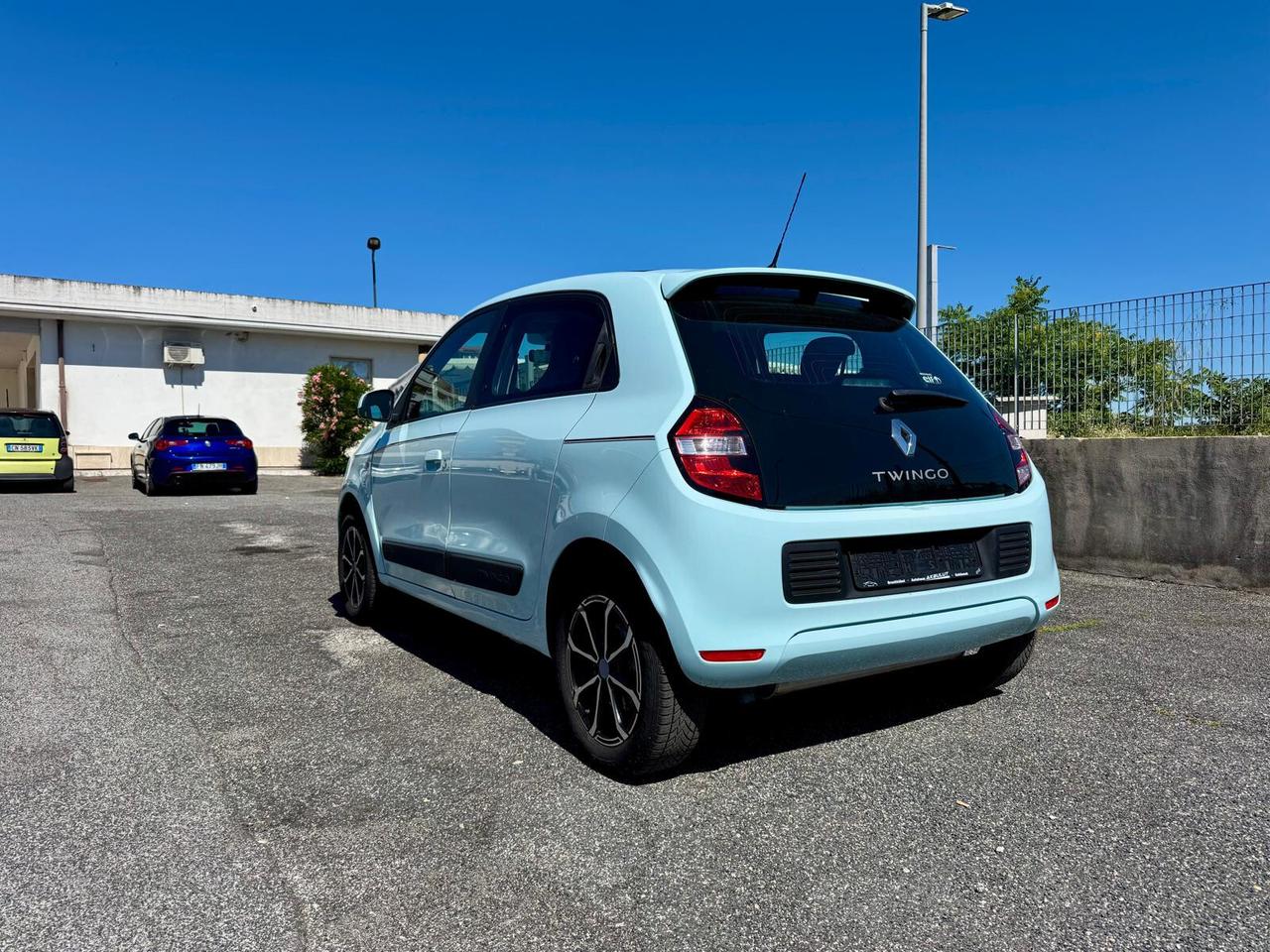 Renault Twingo SCe Stop&Start Lovely2
