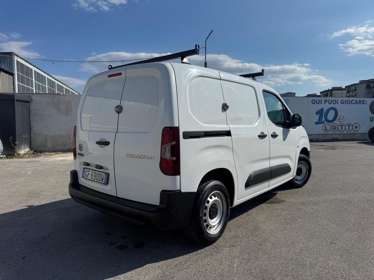 Toyota Proace City 1.5D 100CV Active