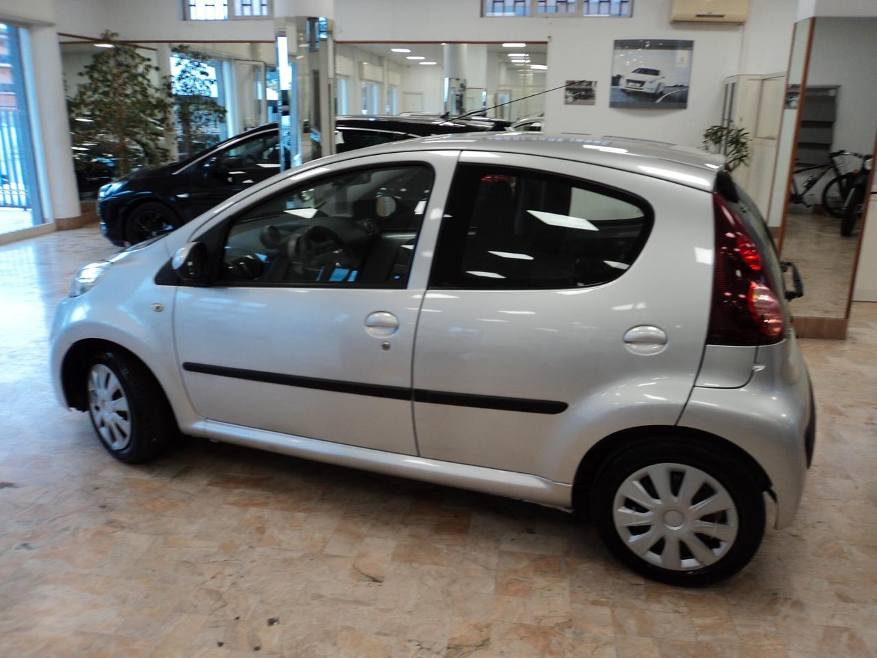 Peugeot 107 1.0 GPL