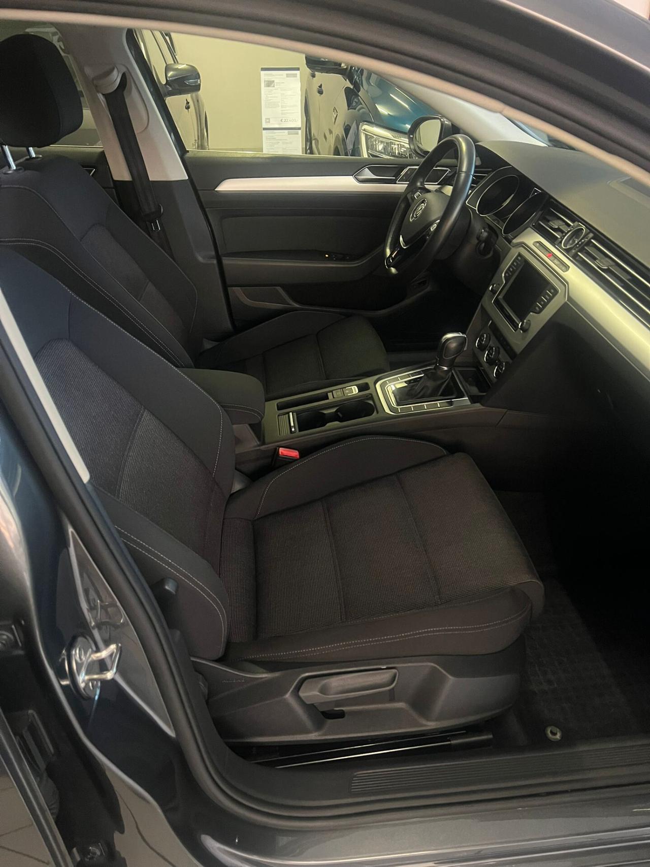 Volkswagen Passat 1.6 TDI DSG Comfortline BlueMotion Technology