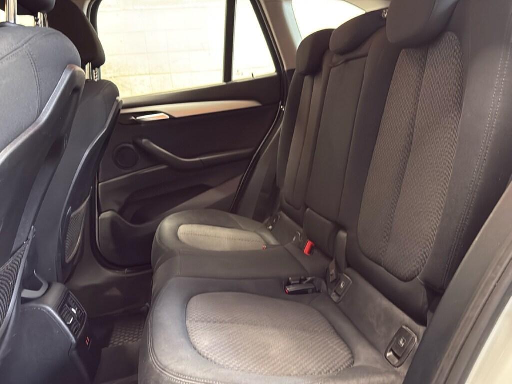 BMW X1 18 d Business Advantage sDrive Steptronic