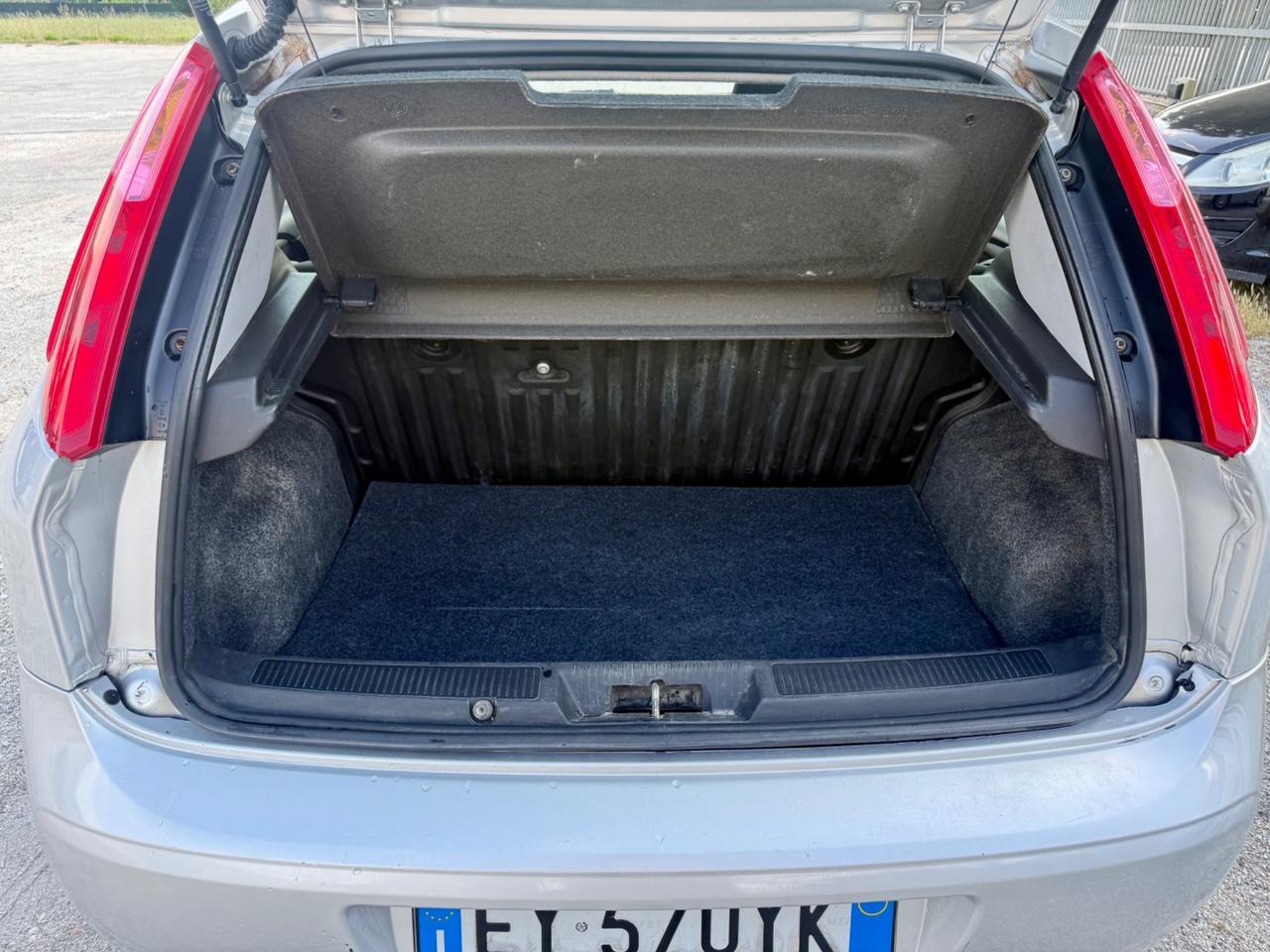 Punto street 1.4 Natural Power EURO6B neopatentati unipro