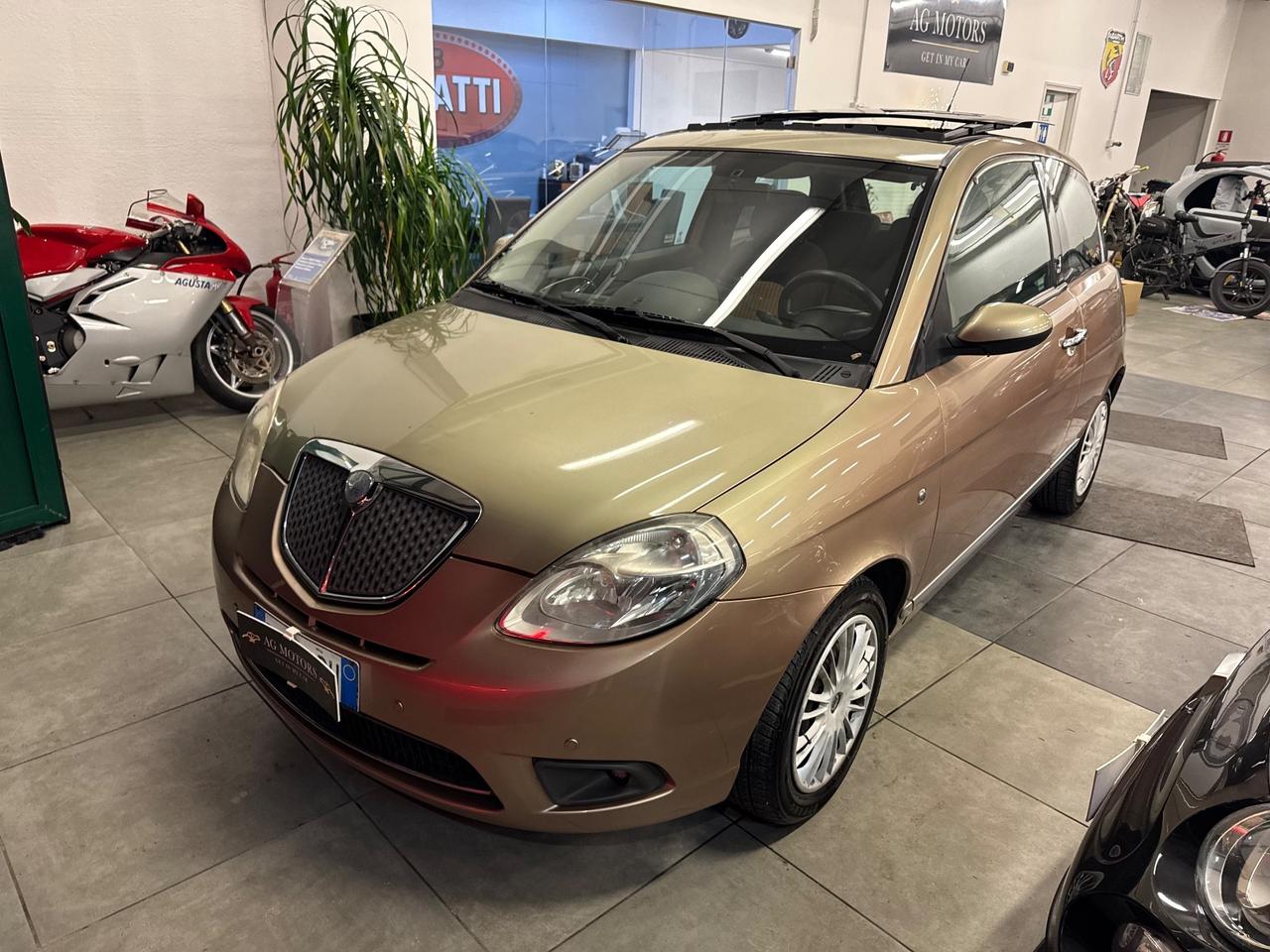 Lancia Ypsilon 1.3 MJT 90 CV diesel AUTOMATICA