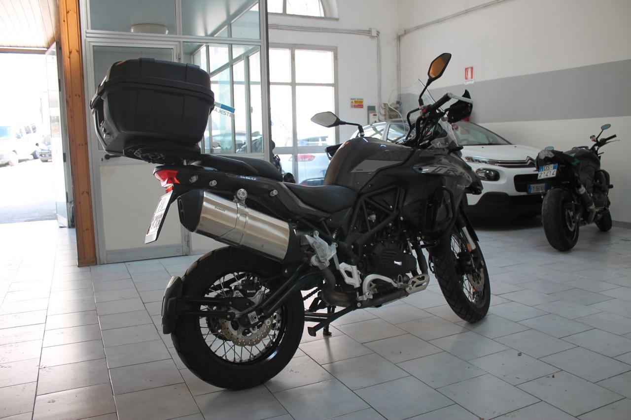 Benelli TRK 502X